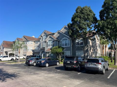 Photo of 3373 S Kirkman Road #929, Orlando, FL 32811 (MLS # O6344667)