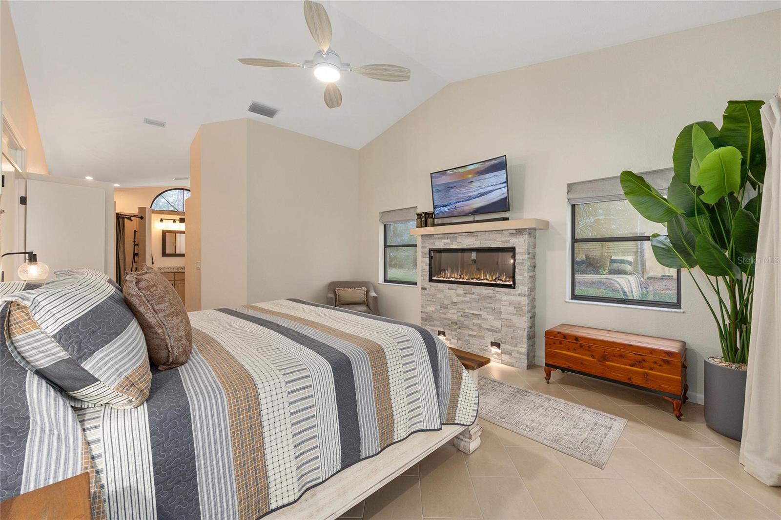 RAINBOW SPGS COUNTRY CLUB ESTATE - Residential