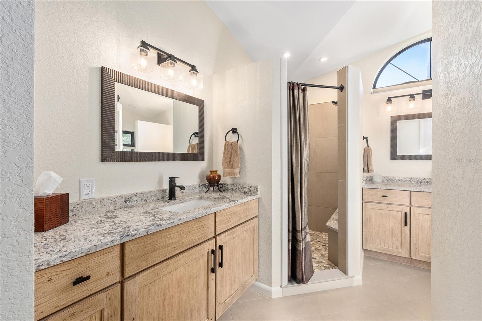 RAINBOW SPGS COUNTRY CLUB ESTATE - Residential