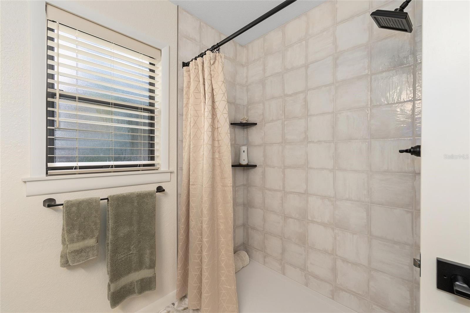 RAINBOW SPGS COUNTRY CLUB ESTATE - Residential