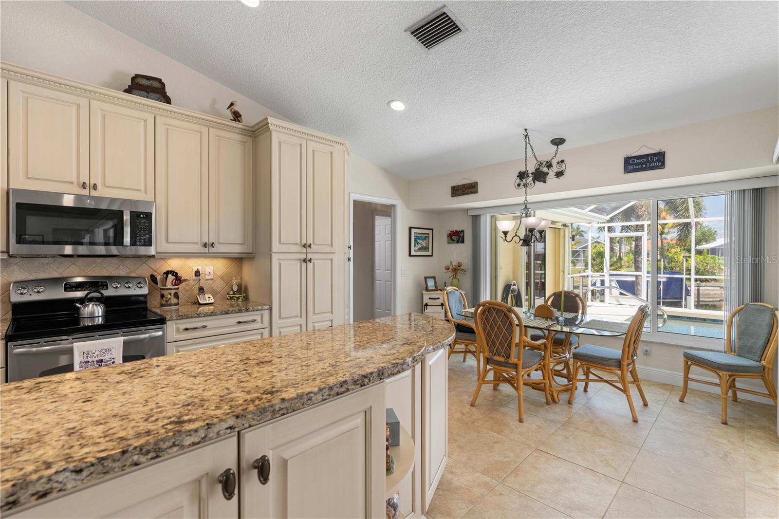 PUNTA GORDA ISLES SEC 14 - Residential