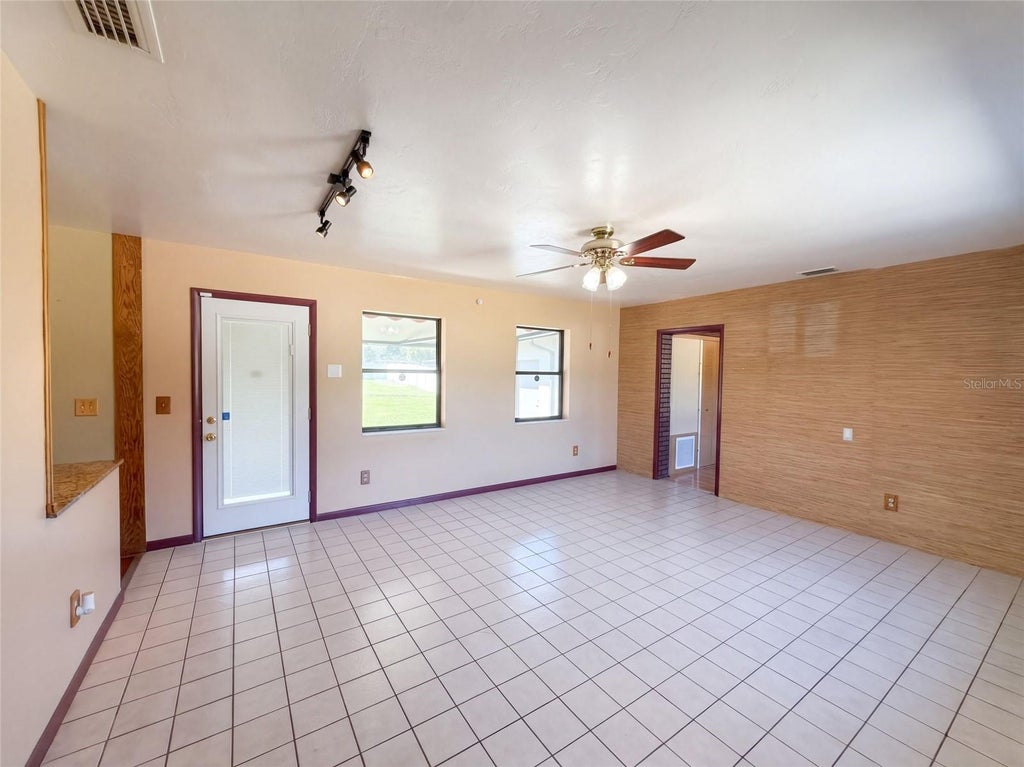 Photo of 813 Halstead Street, Deltona, FL 32725 (MLS # O6451113)