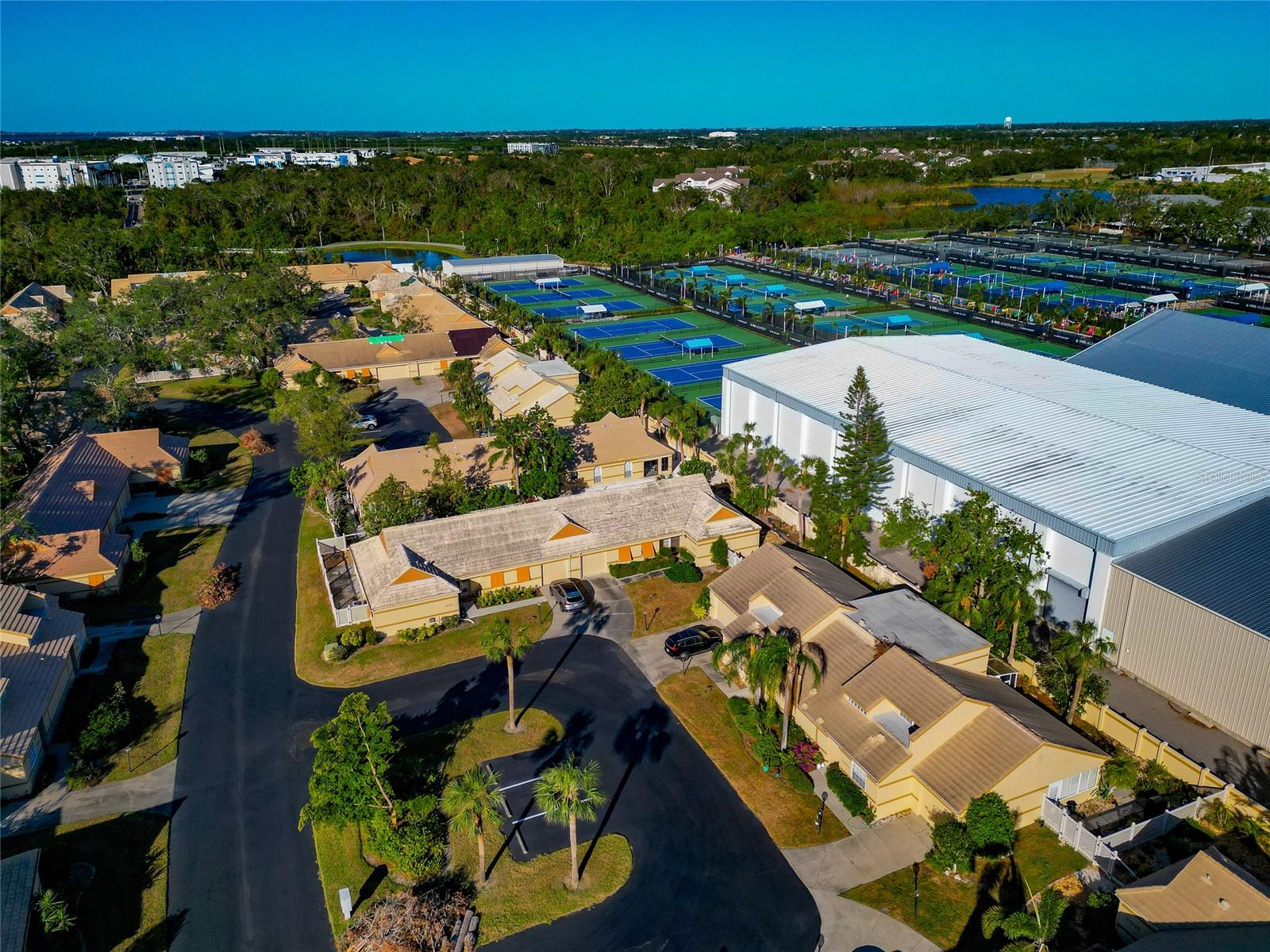 LAKEBRIDGE PH II & III - Residential