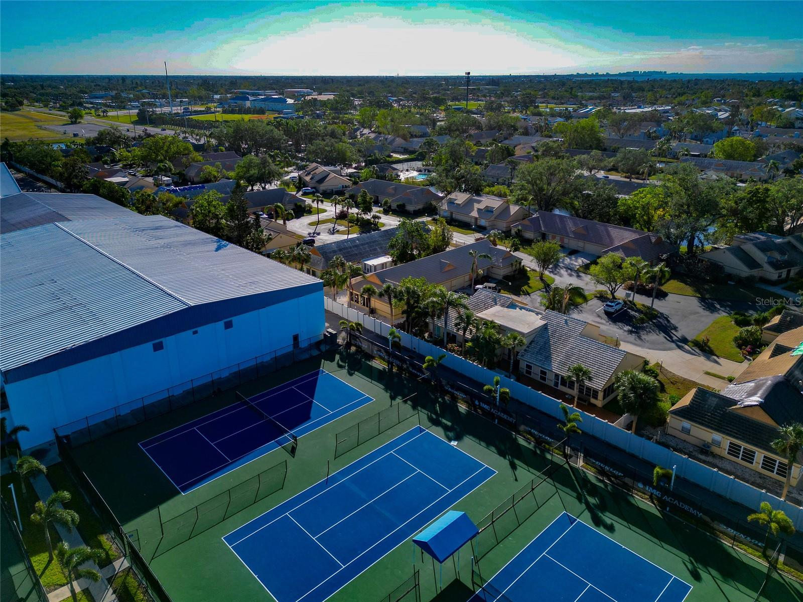 LAKEBRIDGE PH II & III - Residential