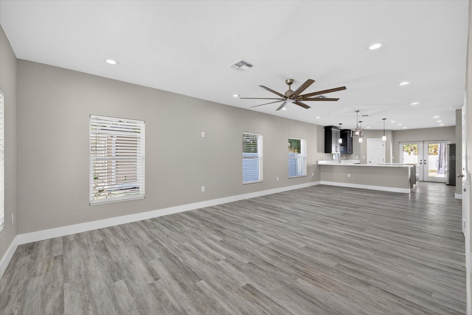 FORREST HILL NELLIE M DAVIS - Residential