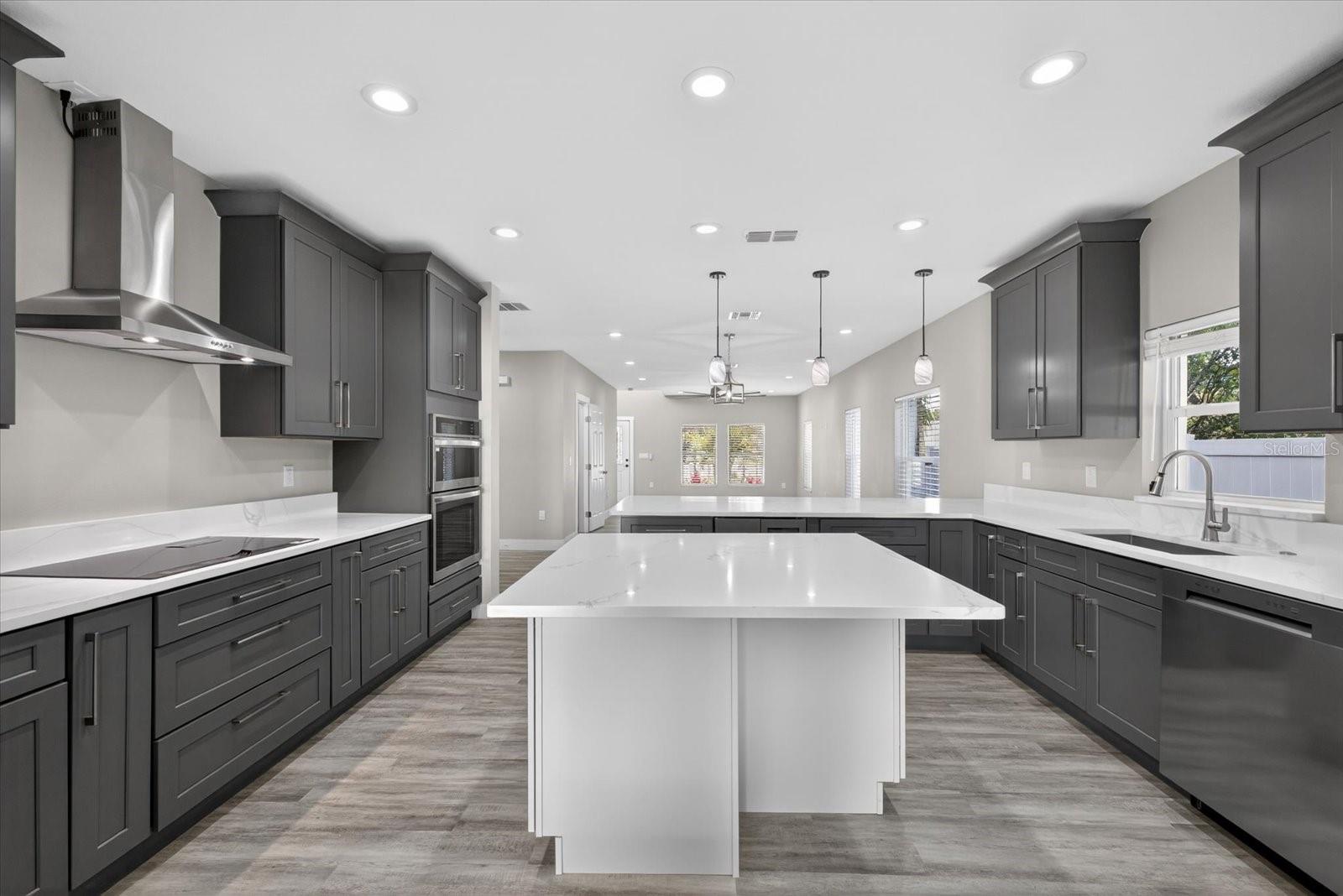 FORREST HILL NELLIE M DAVIS - Residential