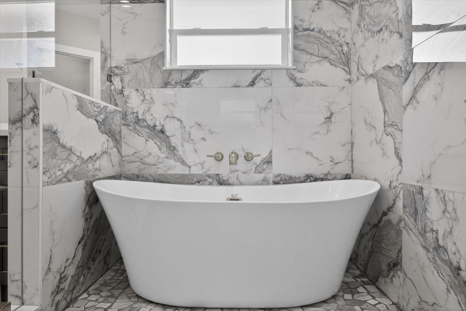 FORREST HILL NELLIE M DAVIS - Residential