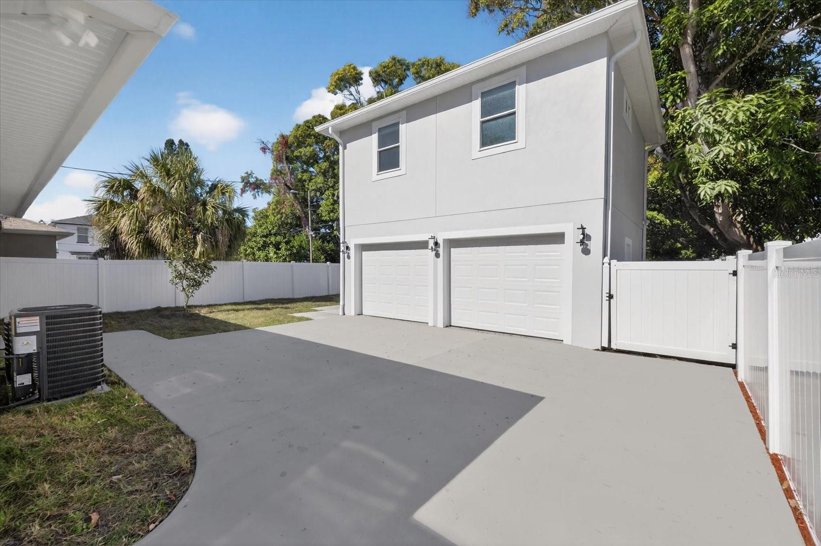 FORREST HILL NELLIE M DAVIS - Residential