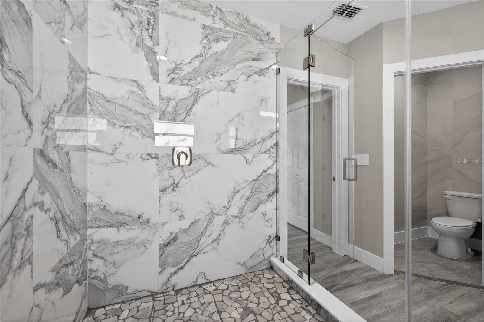 FORREST HILL NELLIE M DAVIS - Residential