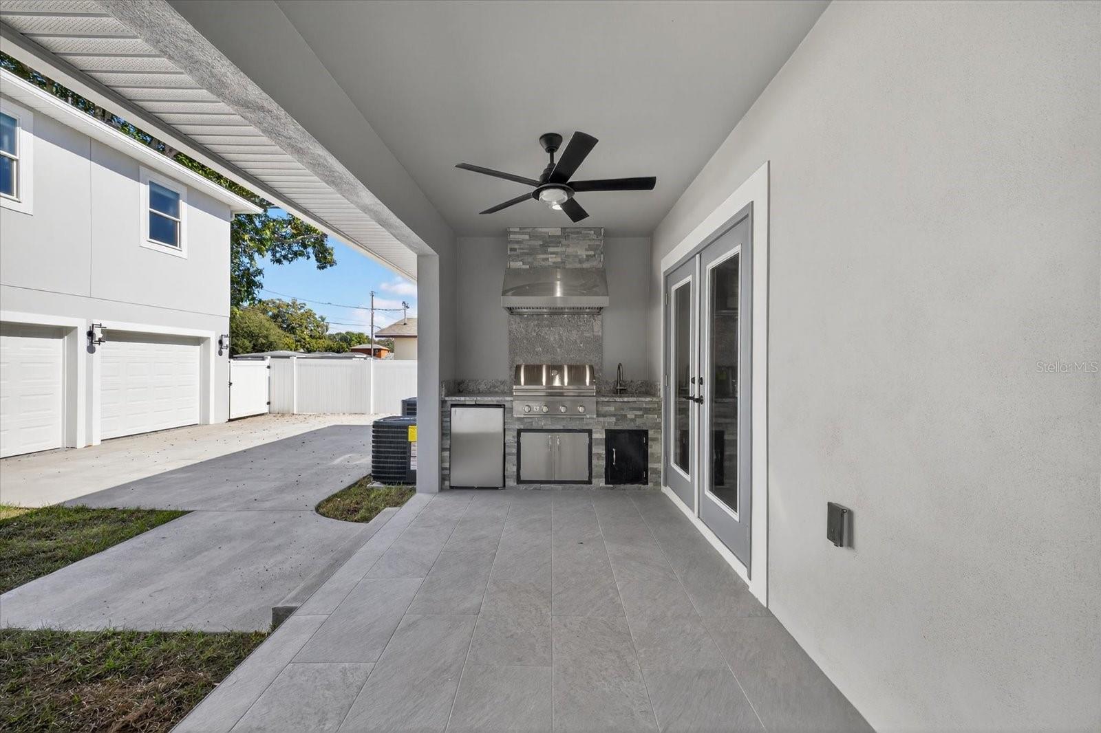 FORREST HILL NELLIE M DAVIS - Residential