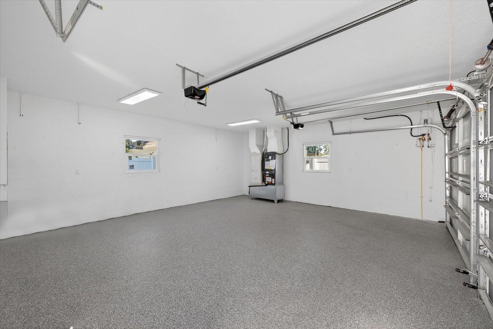 FORREST HILL NELLIE M DAVIS - Residential