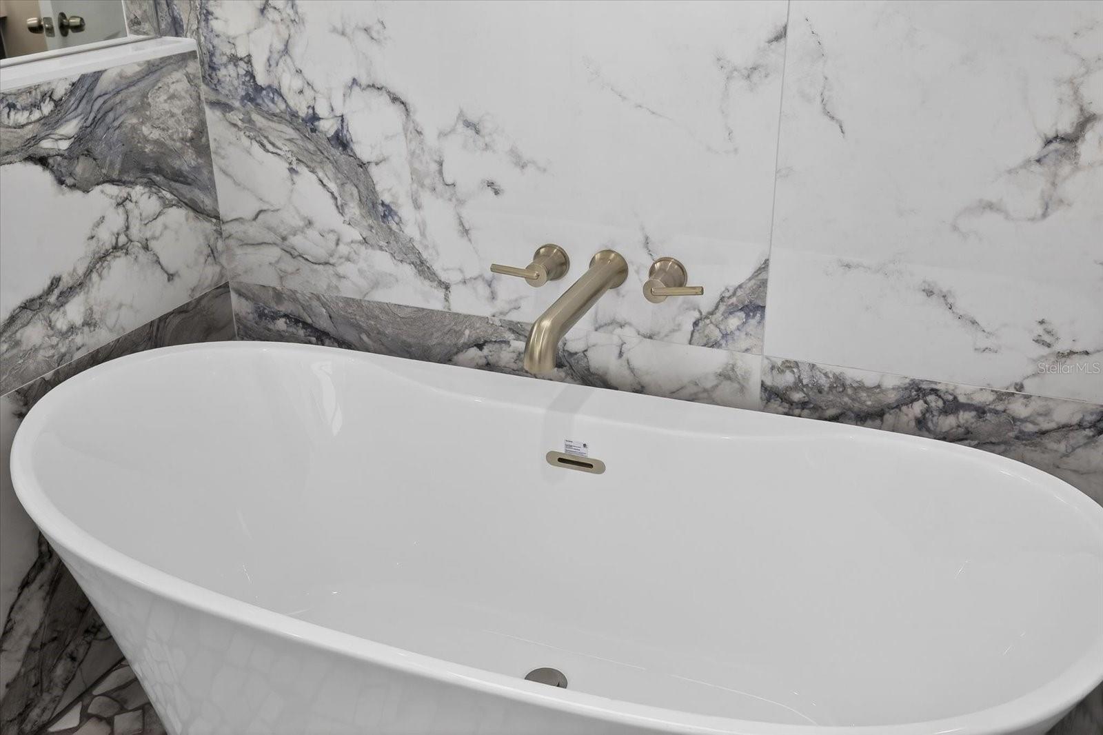 FORREST HILL NELLIE M DAVIS - Residential