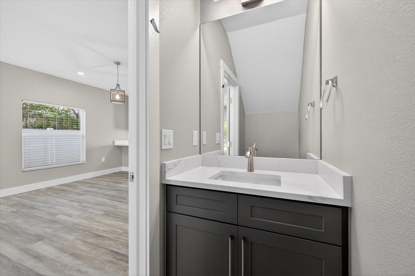 FORREST HILL NELLIE M DAVIS - Residential