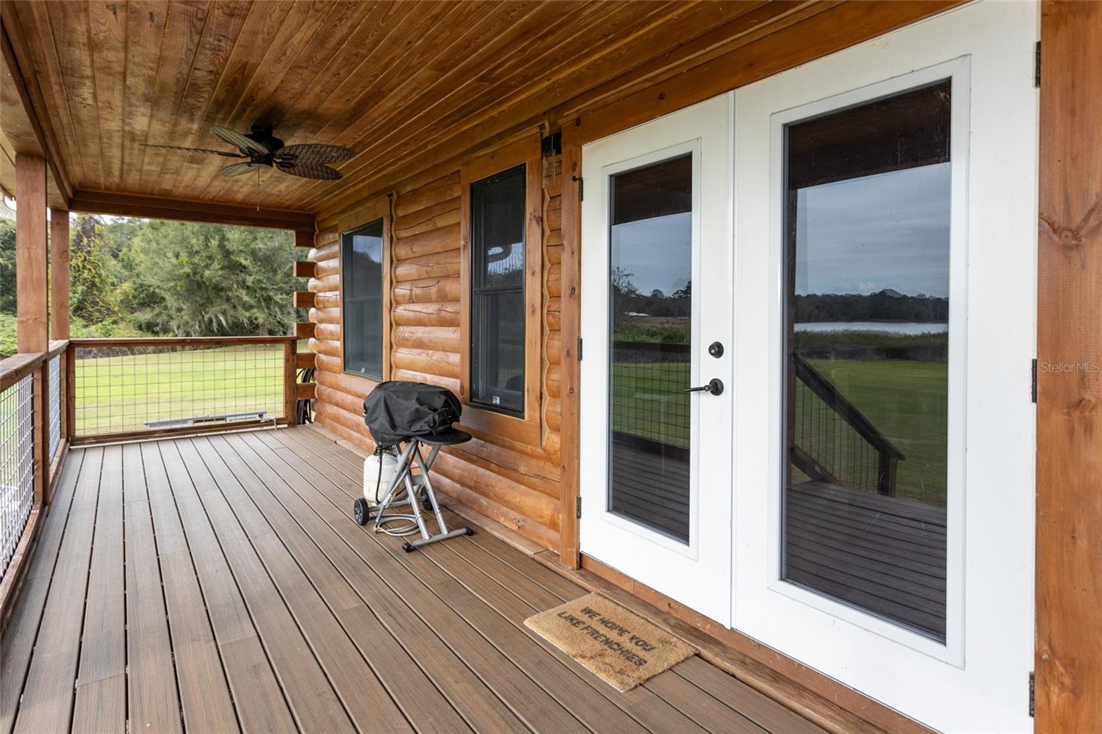 1170 - SEVILLE AREA W OF RAILROAD - Residential