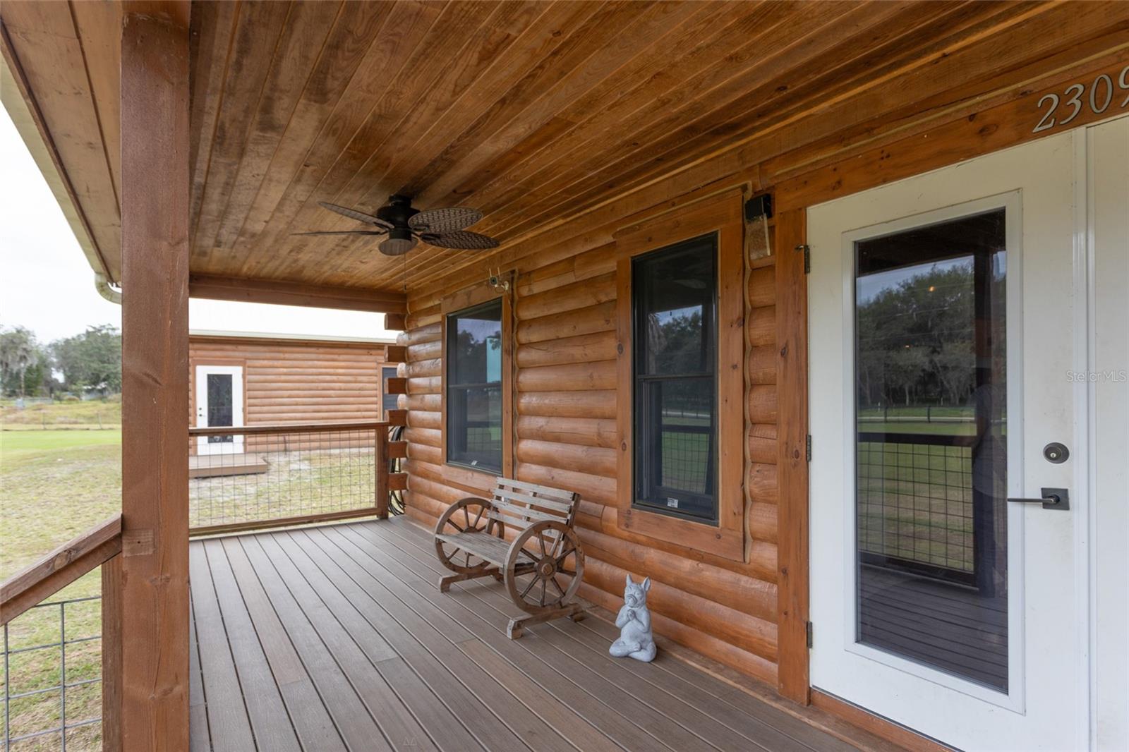 1170 - SEVILLE AREA W OF RAILROAD - Residential