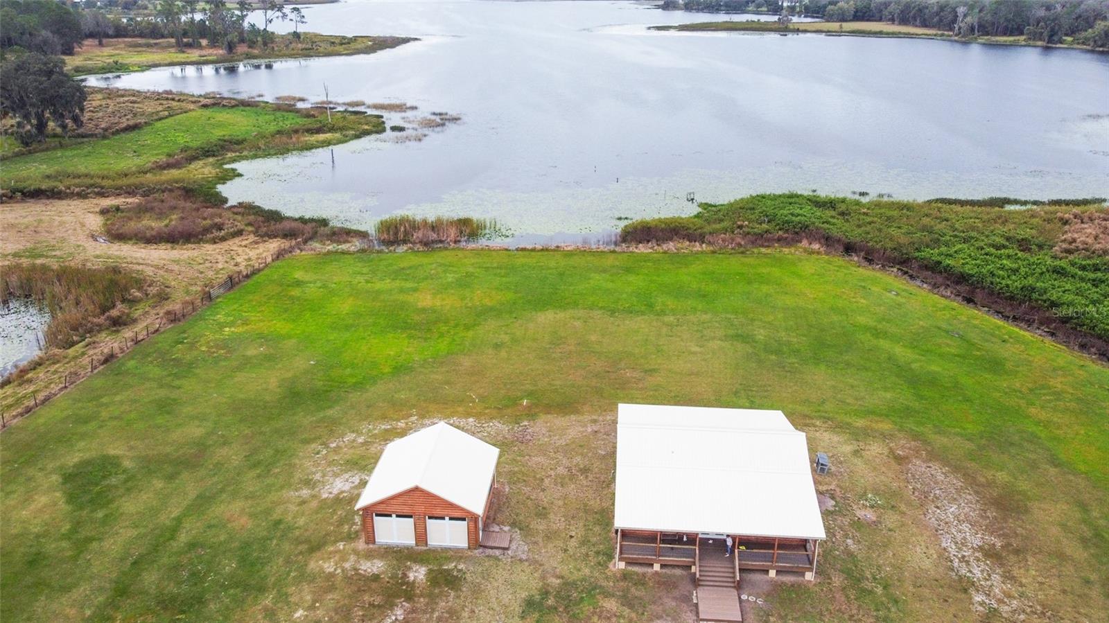 1170 - SEVILLE AREA W OF RAILROAD - Residential