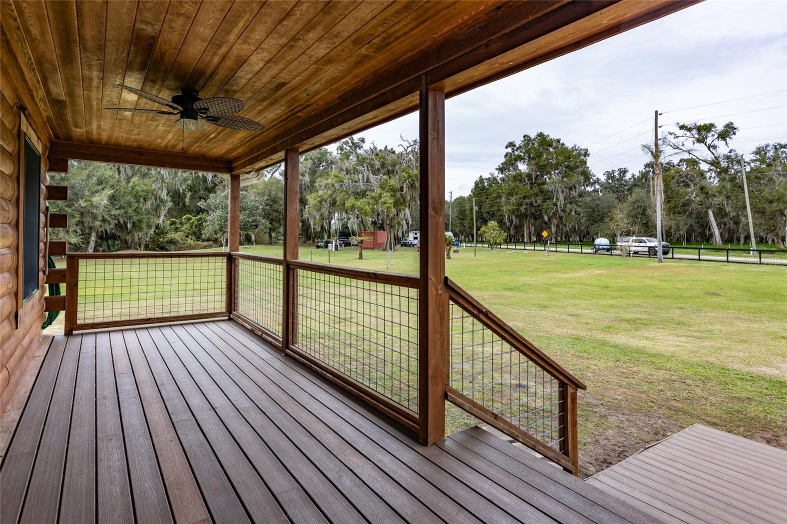 1170 - SEVILLE AREA W OF RAILROAD - Residential