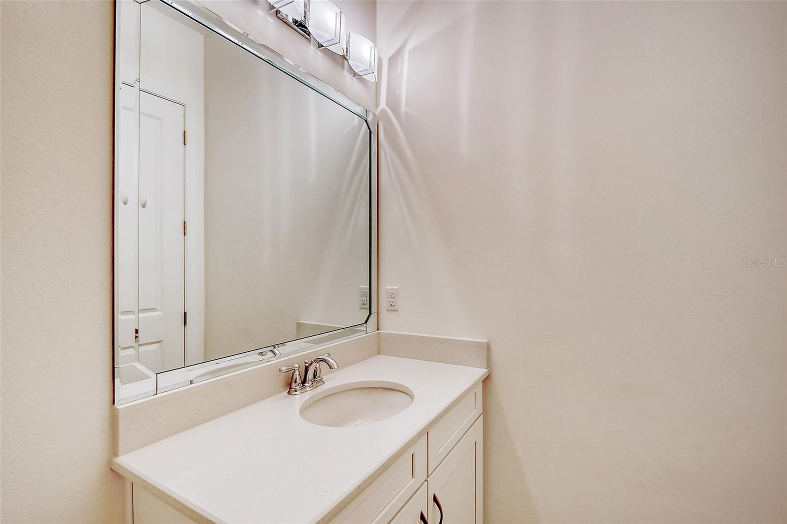AZARIO ESPLANADE PH II SUBPH C-O - Residential
