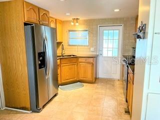 COUNTRY CLUB ESTATES - Residential