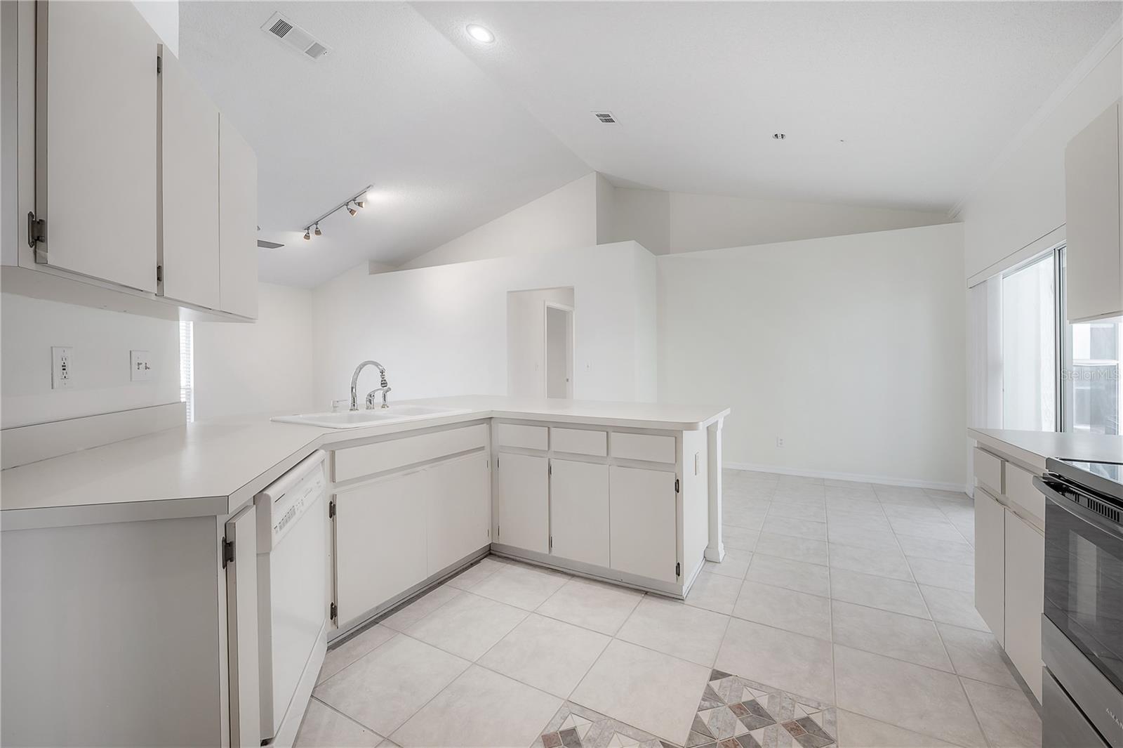 CUMBERLAND MANORS PH 1 - Residential