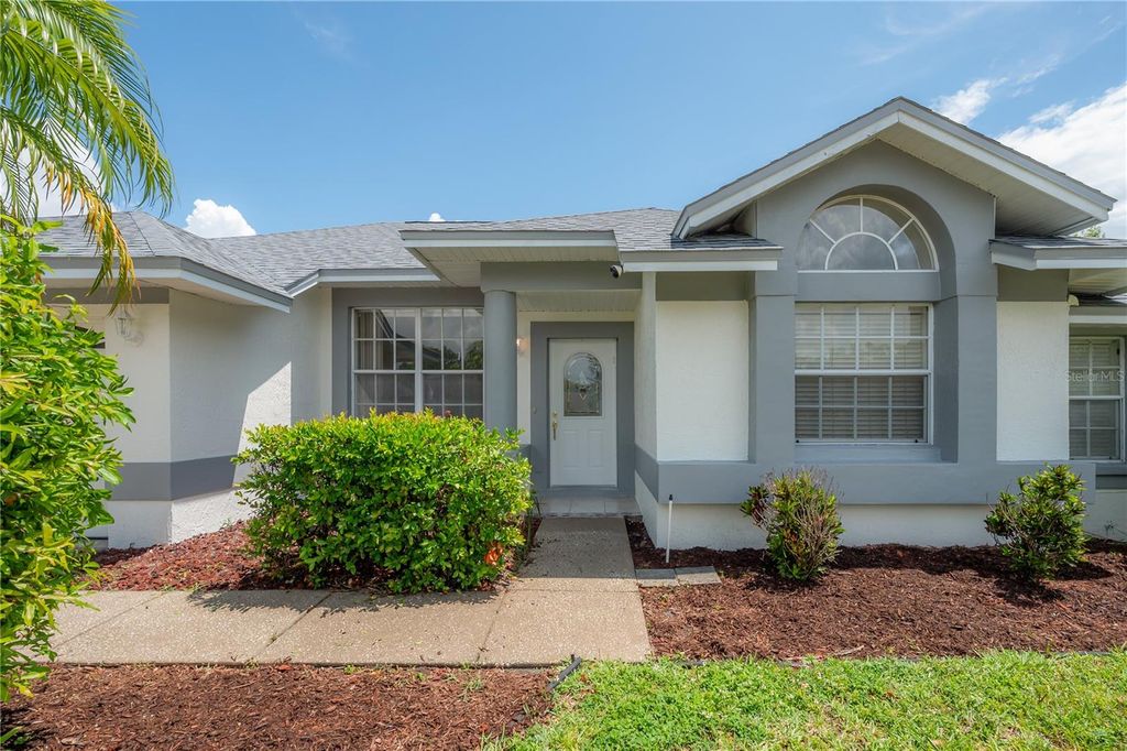 Photo of 15121 Heathridge Drive, Tampa, FL 33625 (MLS # TB8509177)