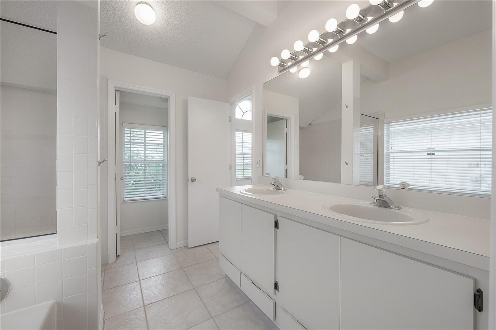 CUMBERLAND MANORS PH 1 - Residential