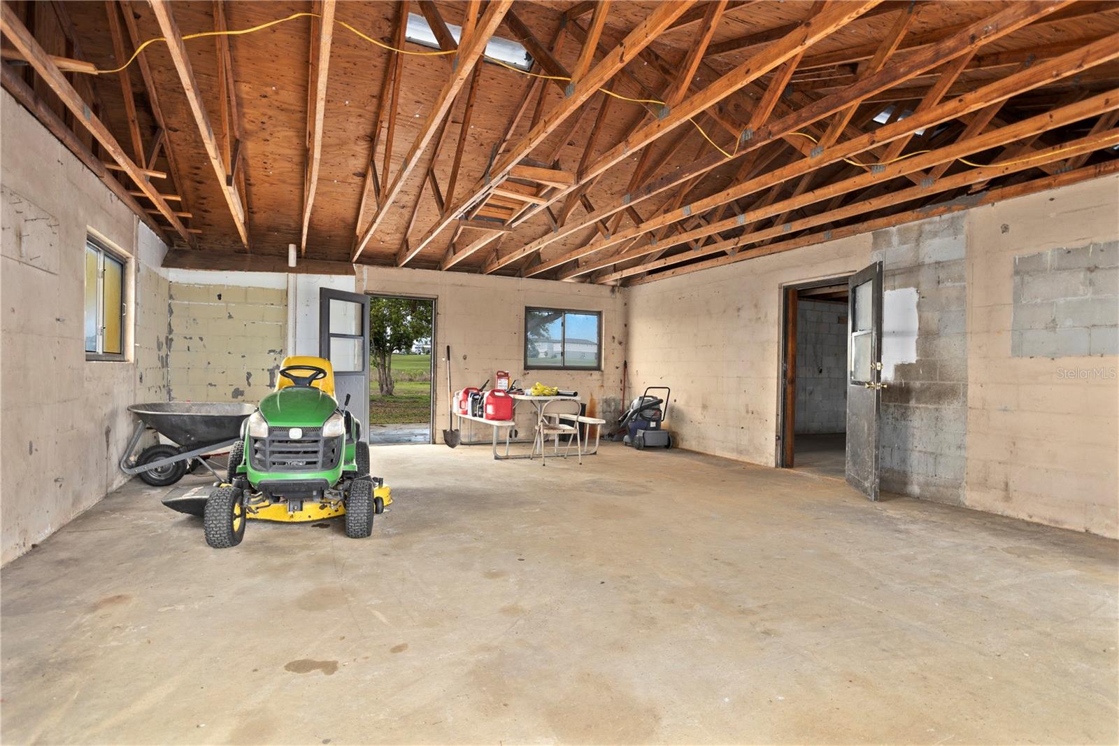 MT PARK ORANGE GROVE - Residential