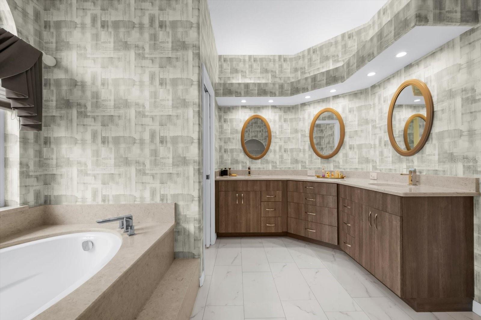 MISTY CREEK - Residential