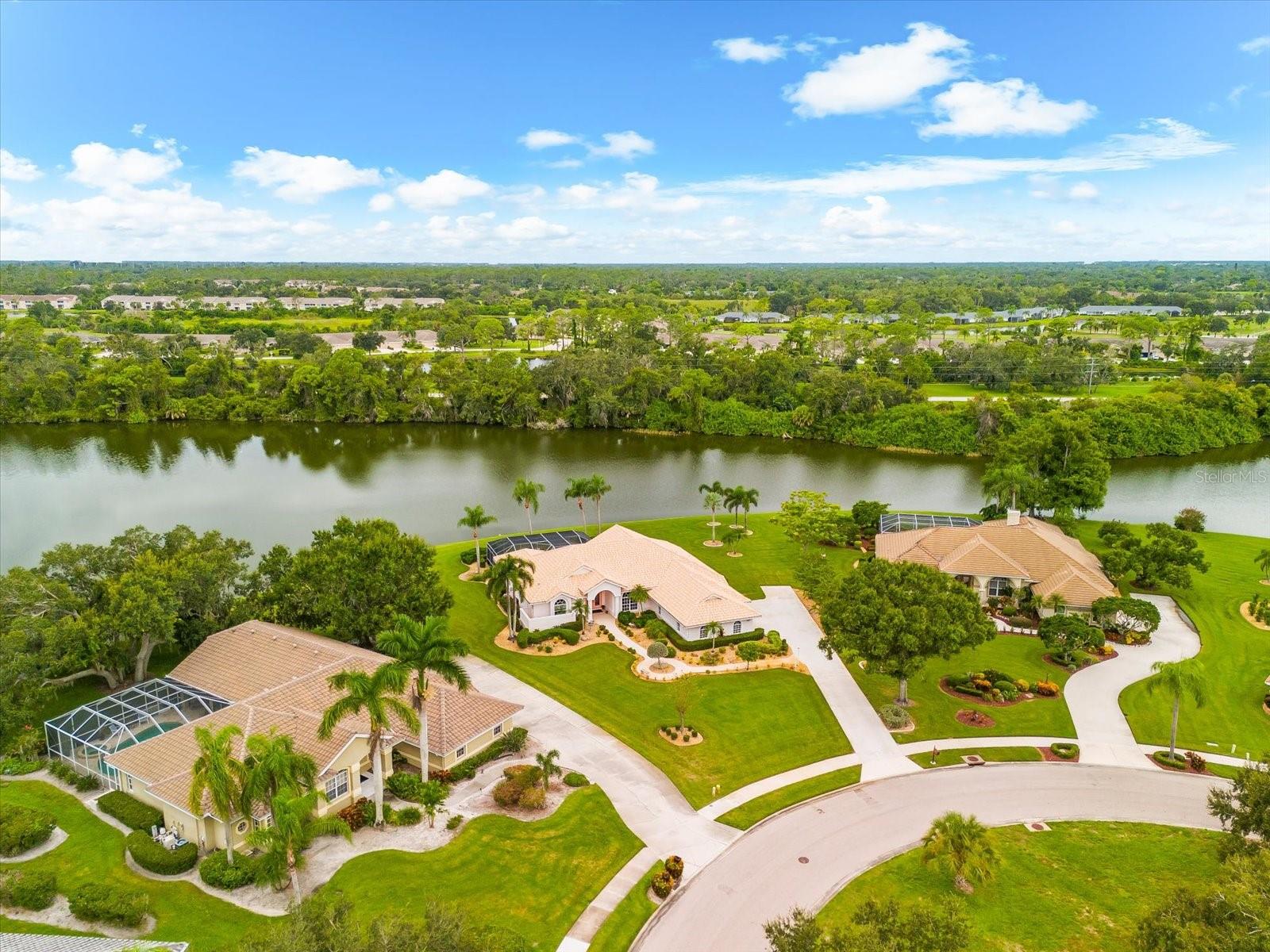 MISTY CREEK - Residential