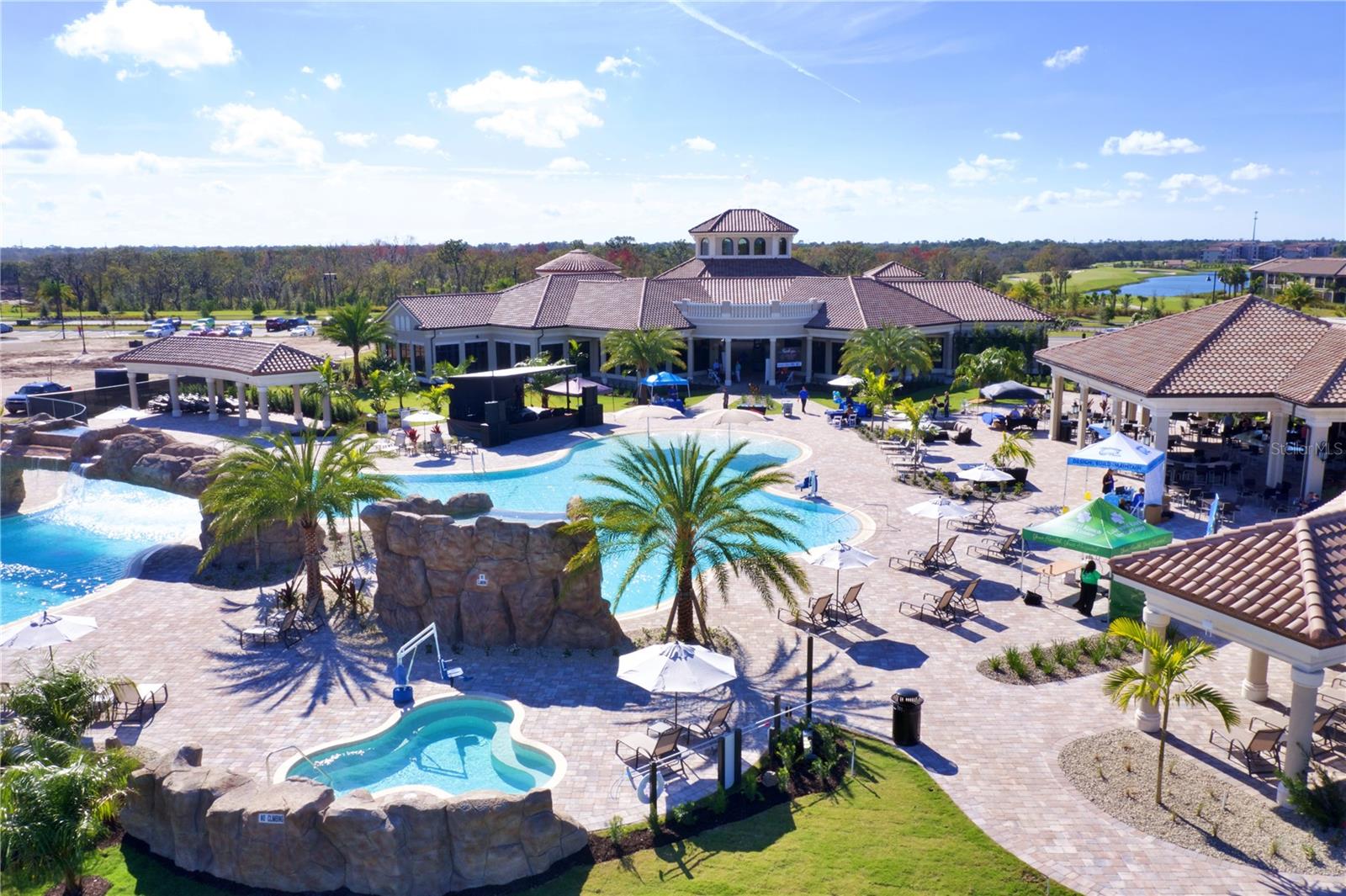 LAKEWOOD NATIONAL - Residential Lease