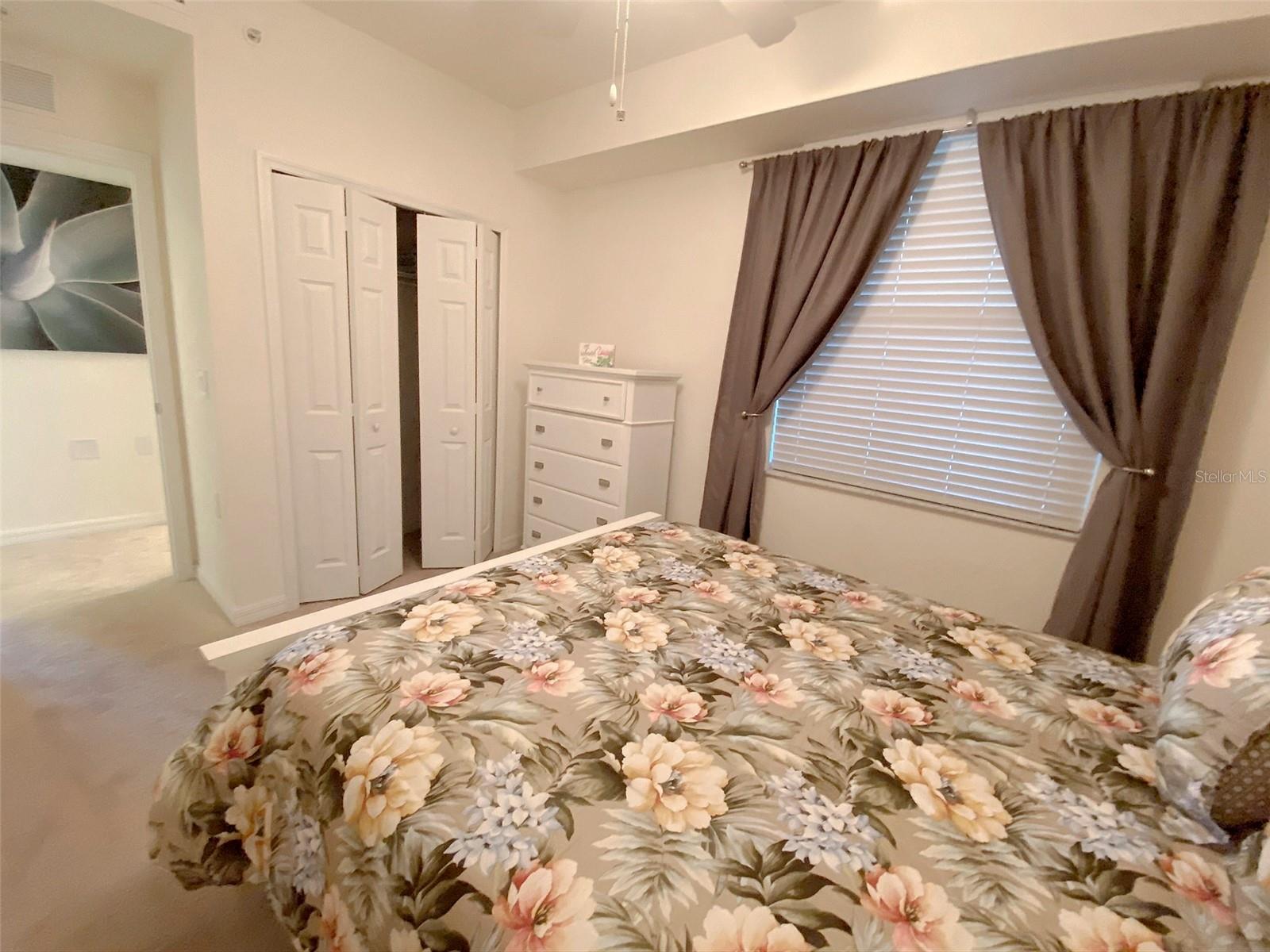 LAKEWOOD NATIONAL - Residential Lease