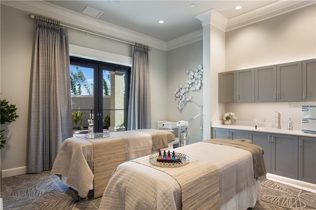 LAKEWOOD NATIONAL - Residential Lease