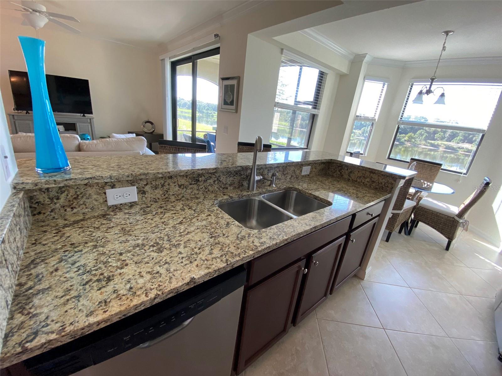 LAKEWOOD NATIONAL - Residential Lease