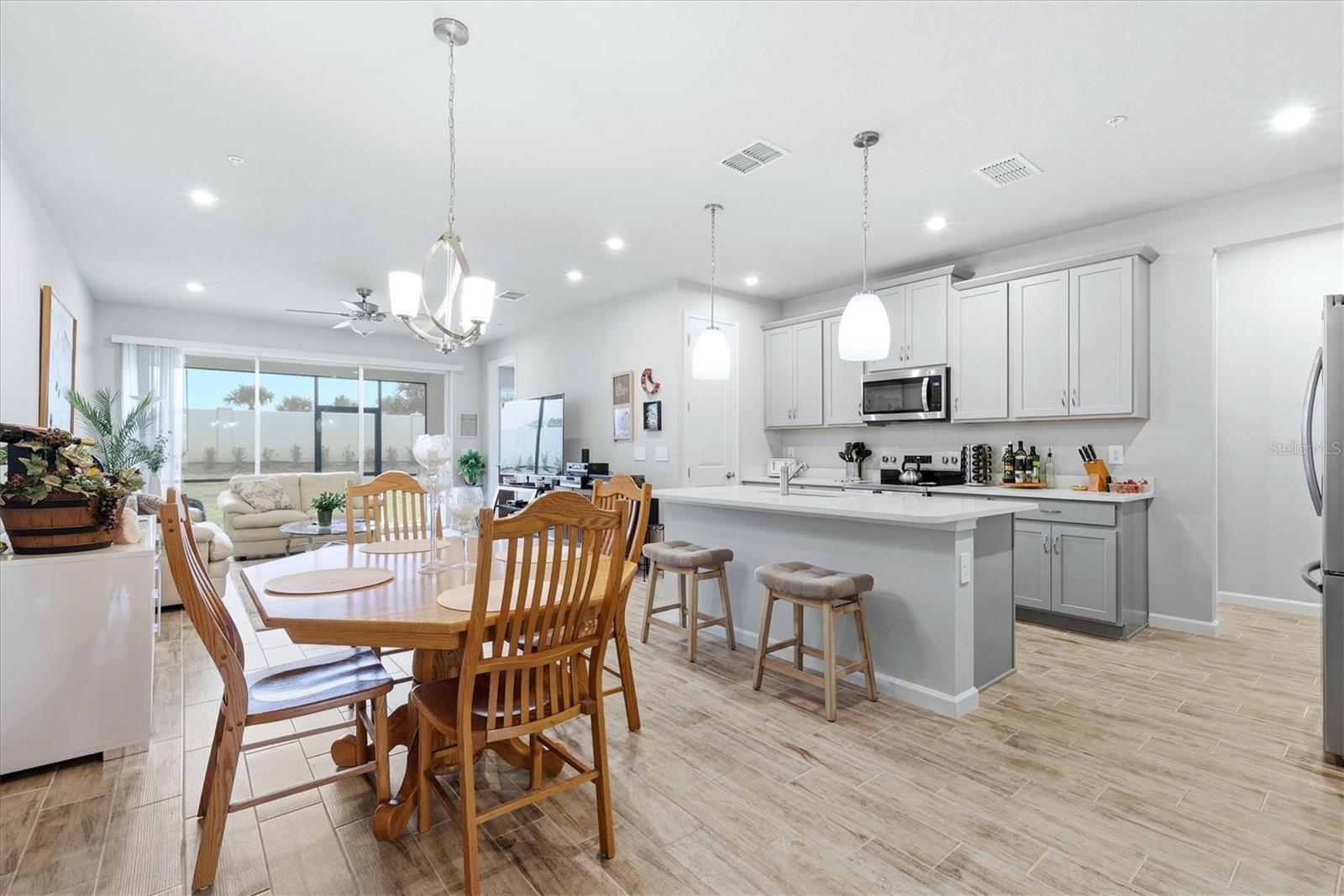 SUNSTONE VILLAGE F5 PH 2 - Residential