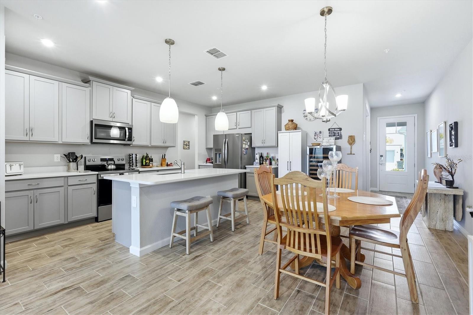 SUNSTONE VILLAGE F5 PH 2 - Residential
