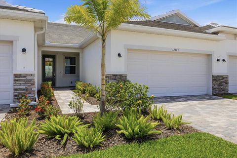 Photo of 12323 Hearts Ease Street, Venice, FL 34293 (MLS # A4691863)