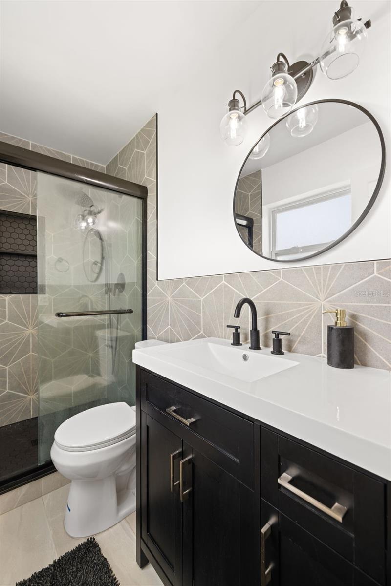 SHERYL MANOR - Residential