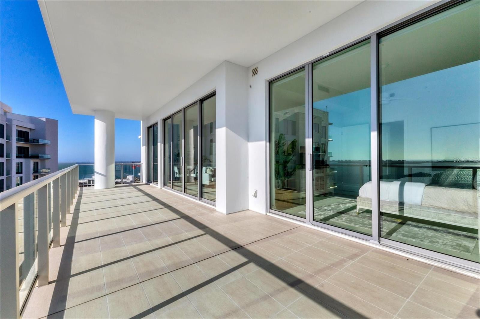 BAYSO SARASOTA - Residential