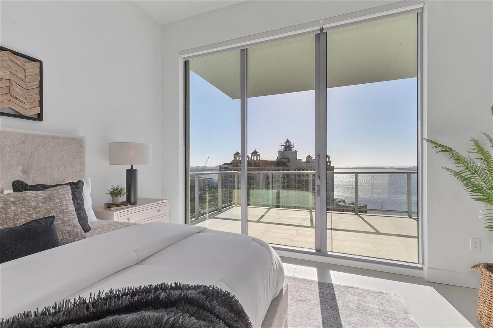 BAYSO SARASOTA - Residential