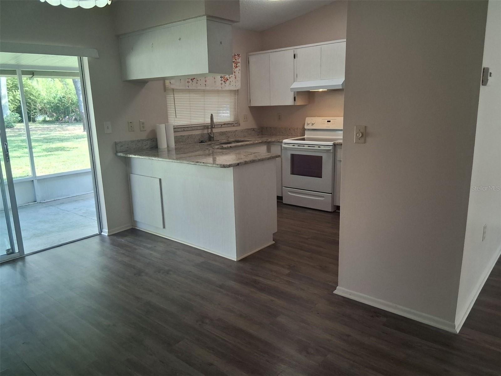 WOODWARD VILLAGE - Residential Lease