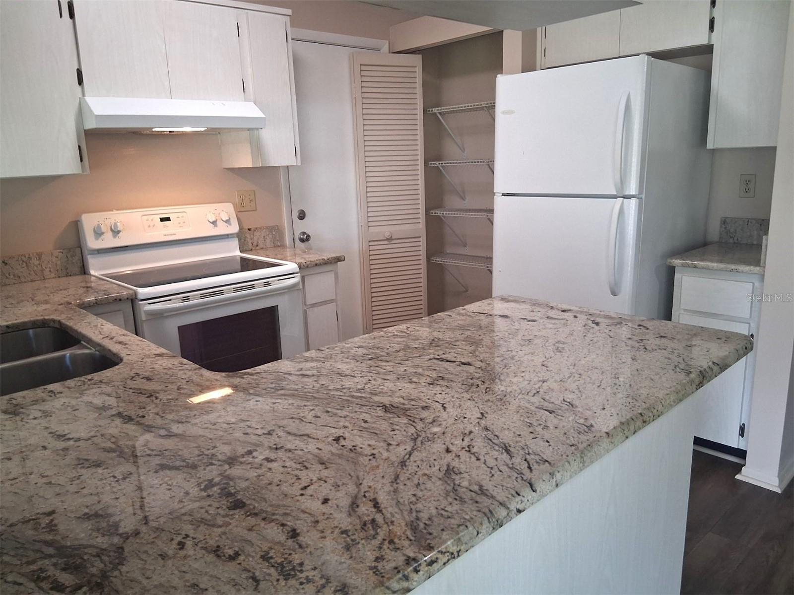 WOODWARD VILLAGE - Residential Lease