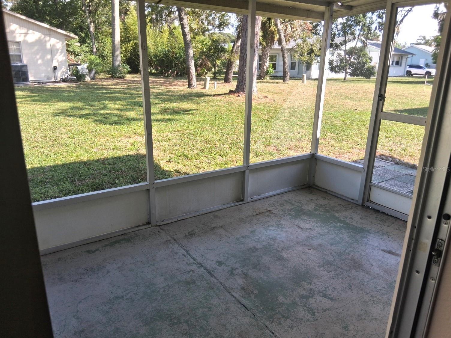 WOODWARD VILLAGE - Residential Lease