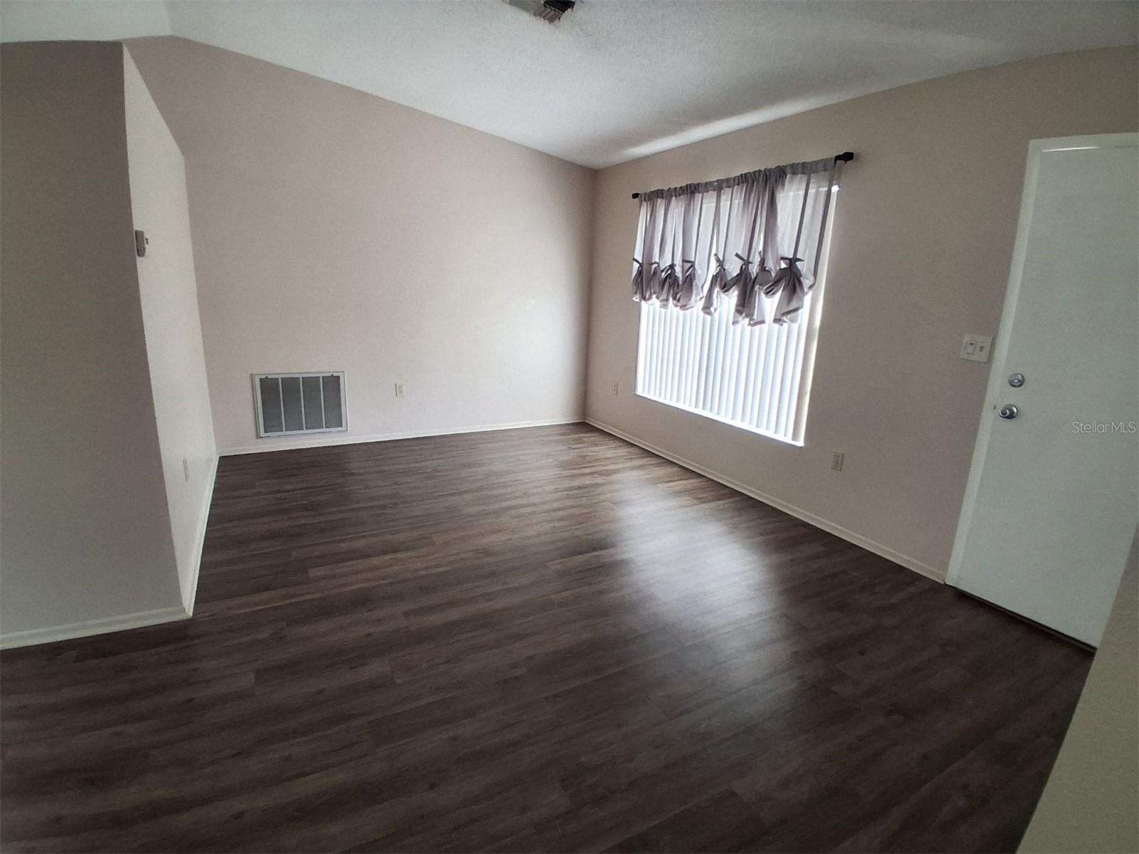 WOODWARD VILLAGE - Residential Lease