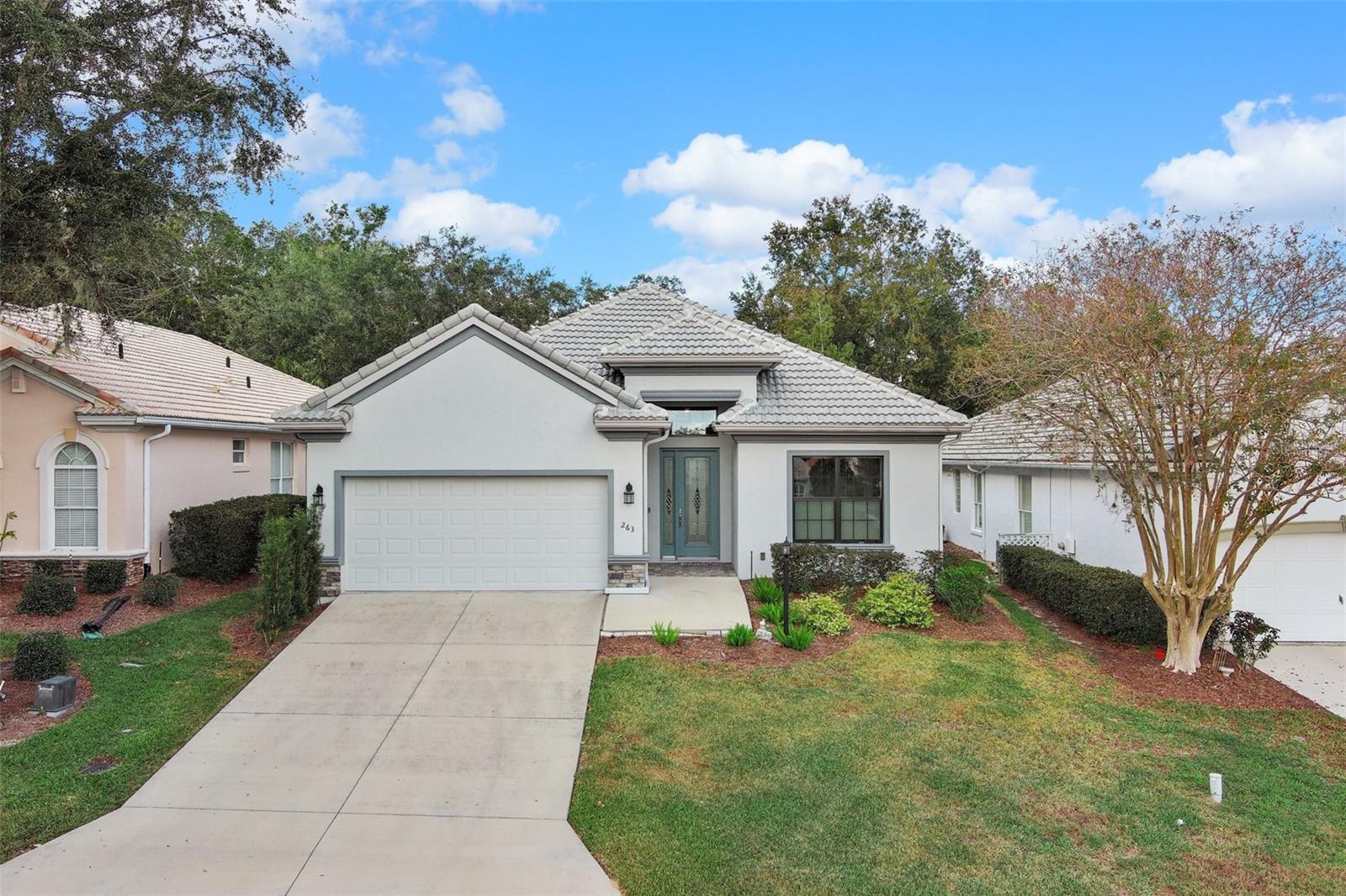 263 W DOERR PATH