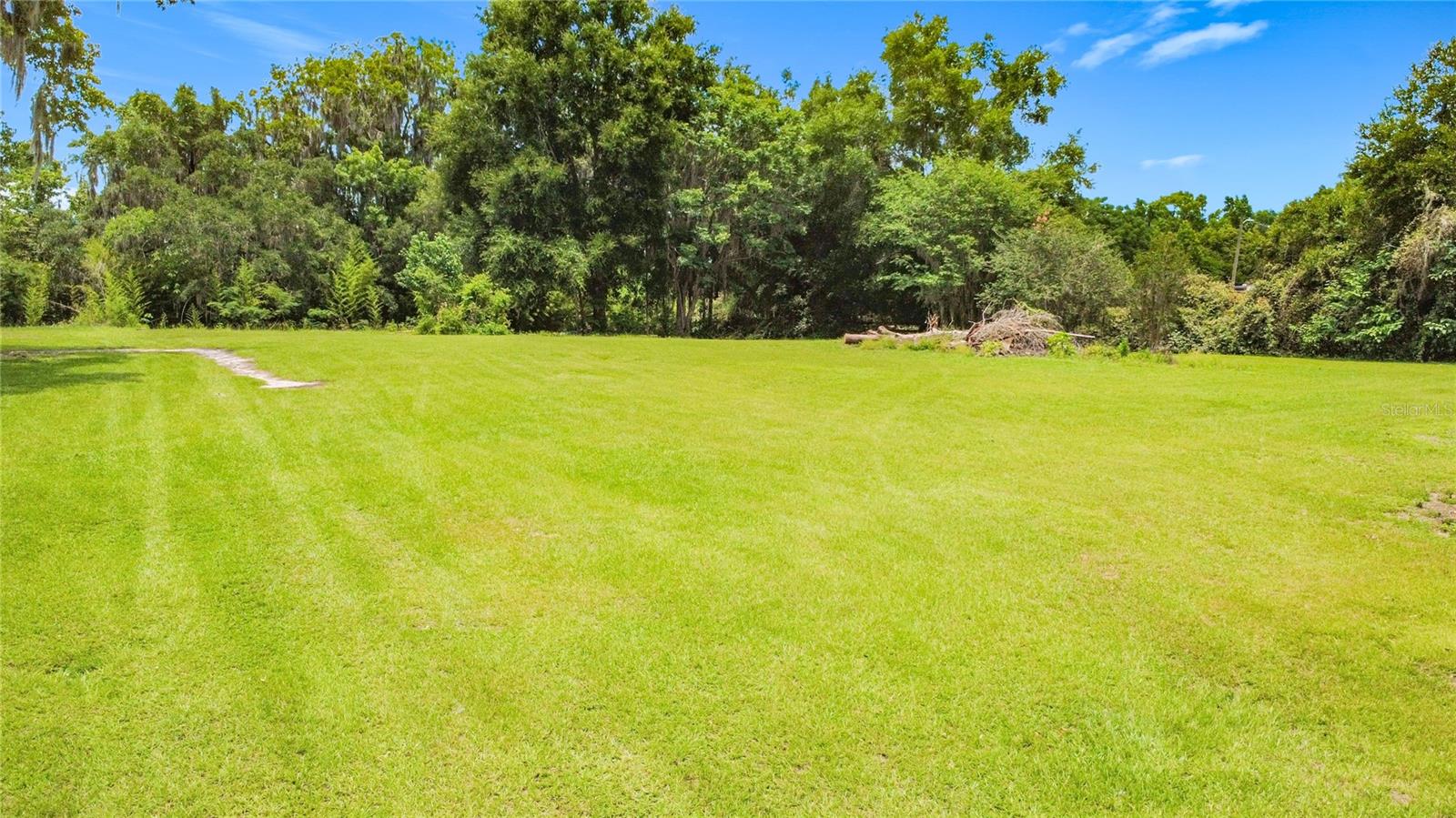 NORTHWOOD - Residential