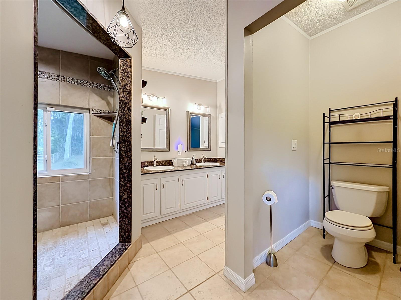 NORTHWOOD - Residential