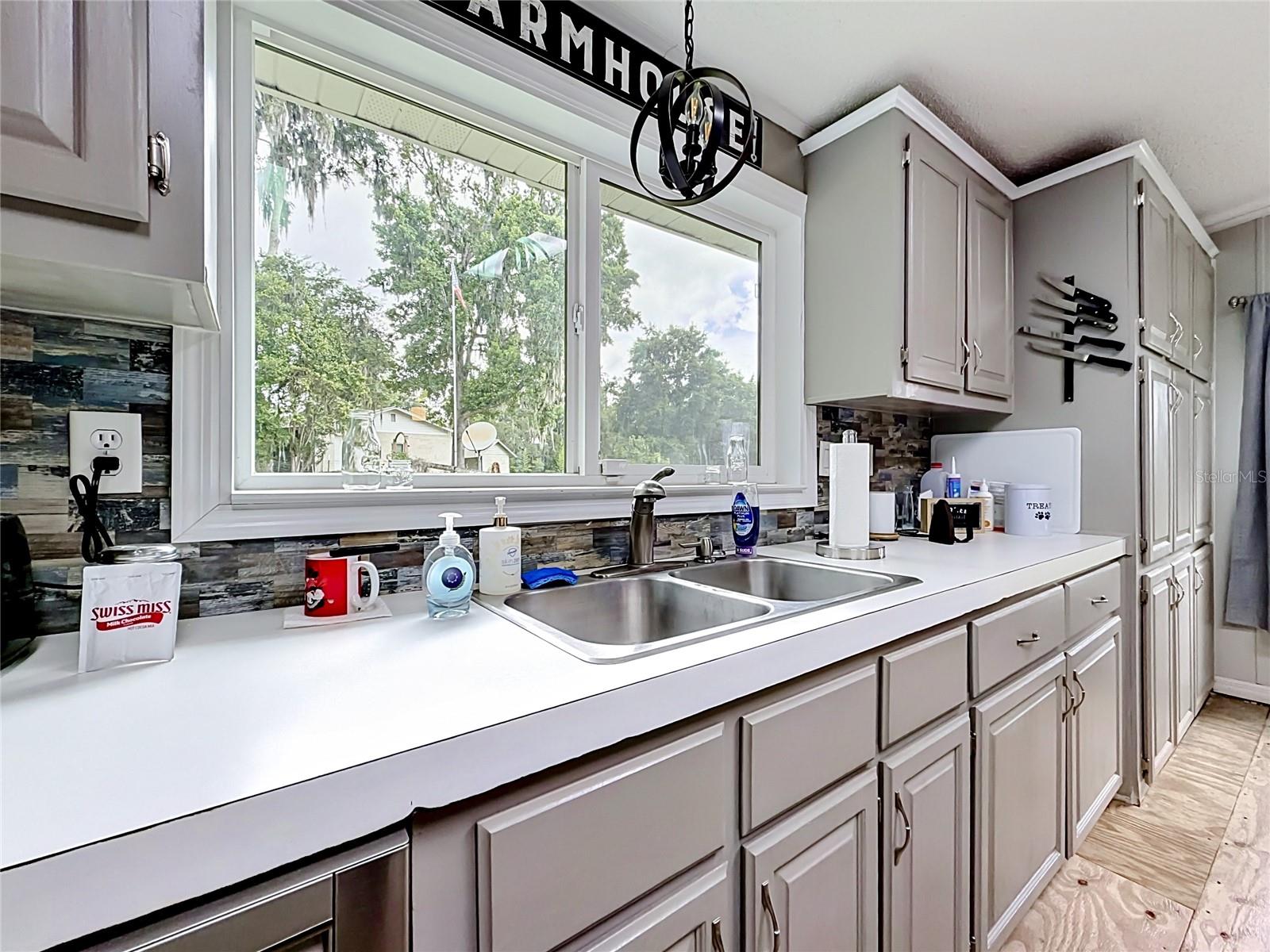 NORTHWOOD - Residential