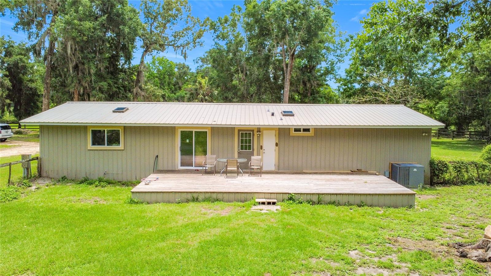 NORTHWOOD - Residential