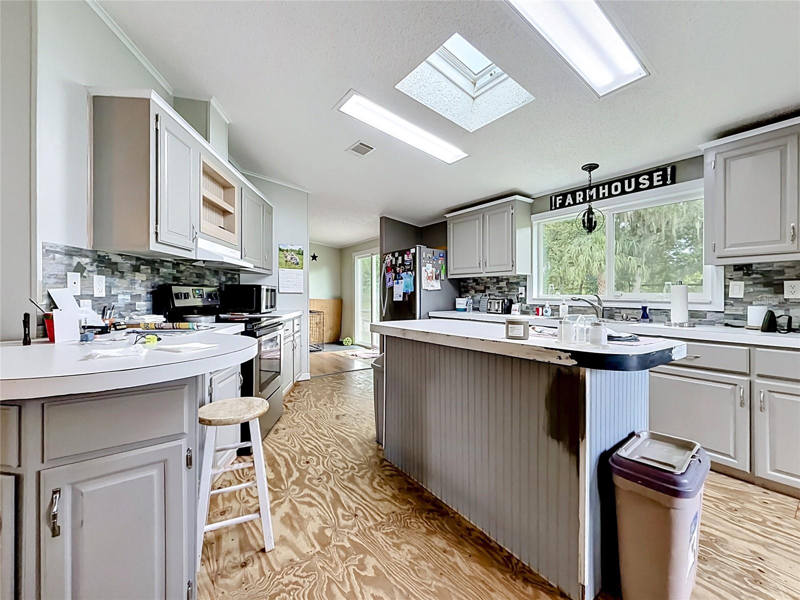 NORTHWOOD - Residential