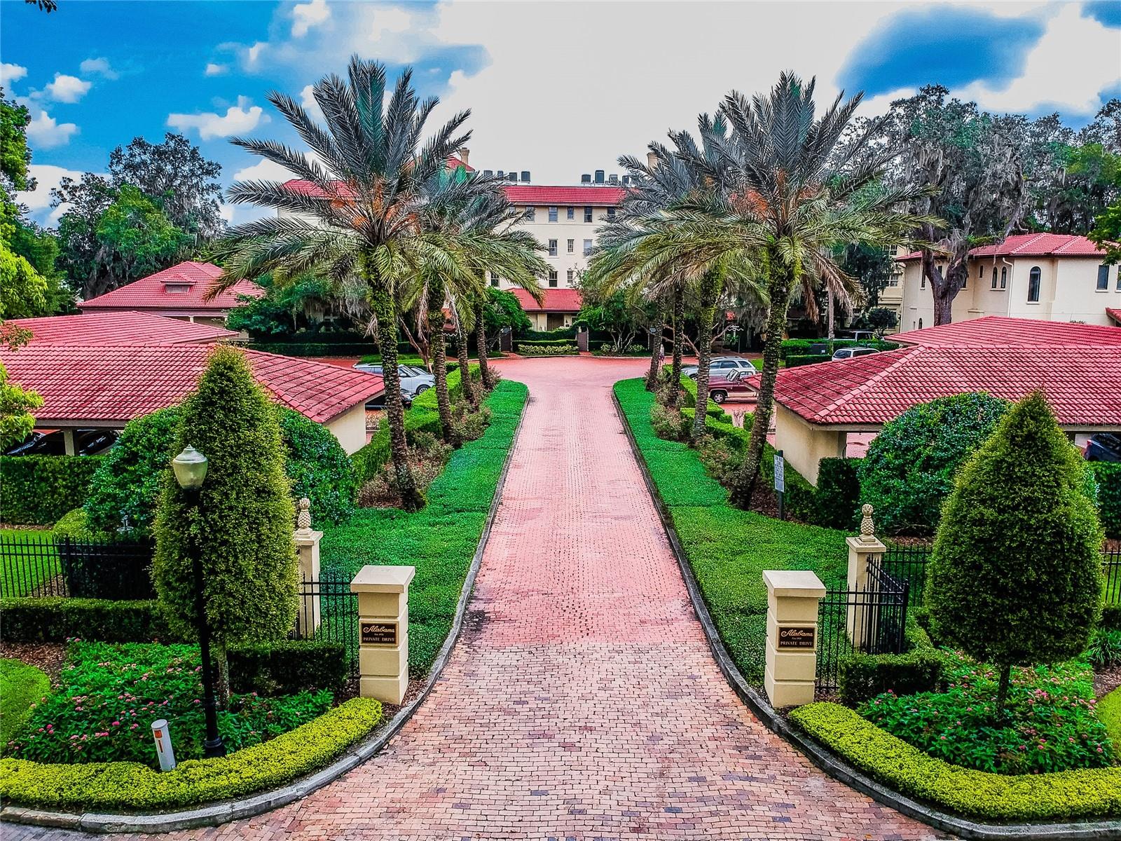 ALABAMA CONDO - Residential